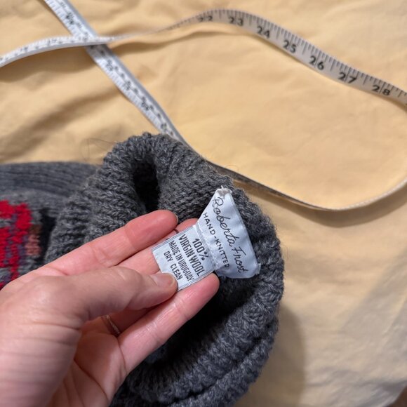 cottage cabincore 80s roberta frost gray handknit sweater little snow hikers sm - Picture 2 of 9